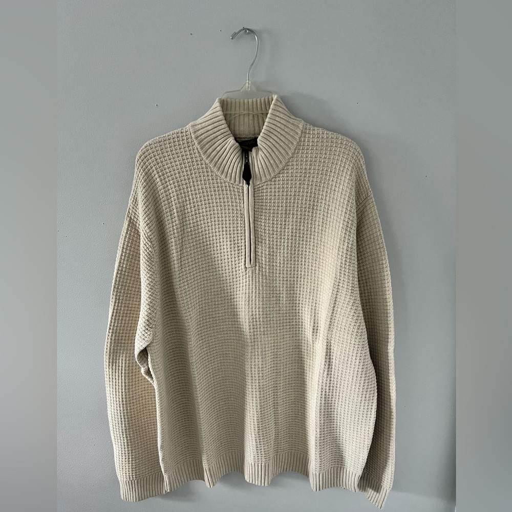 TASSO ELBA KNIT QUARTER ZIP.